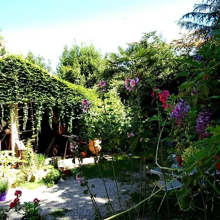 Couette-café Madeleine 4*