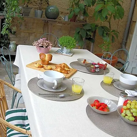 Madeleine Bed & Breakfast