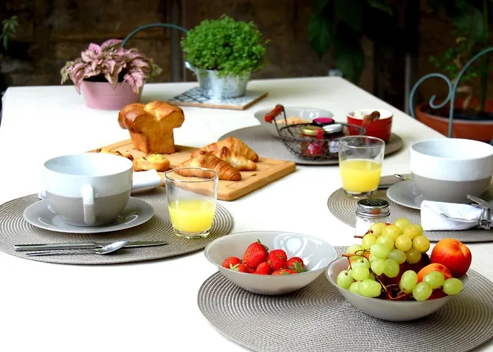 Bed and Breakfast Madeleine 4*