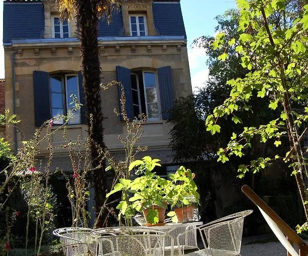 Madeleine Bed and Breakfast 4*