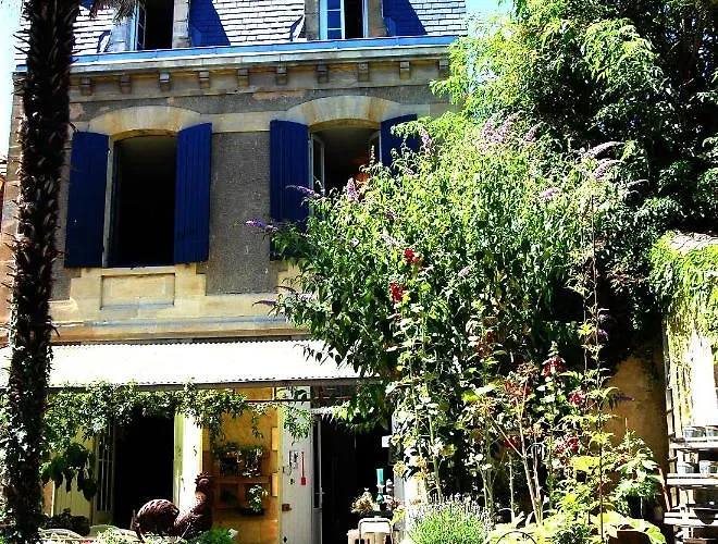 Bed and Breakfast Madeleine Μπερζεράκ